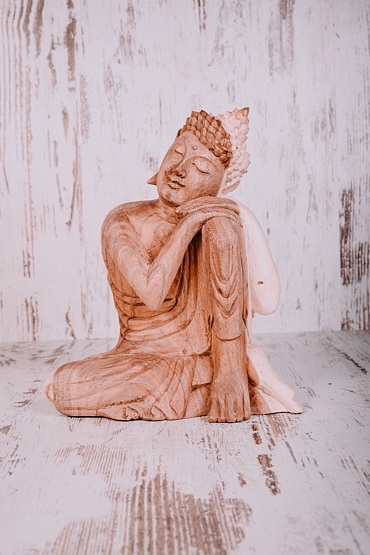 Buddha dřevěný