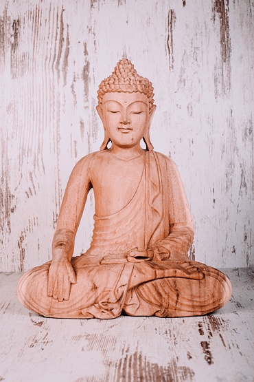Buddha dřevěný
