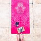 YOGGYS [HAMSA GYPSY SOUL] růžová designová jógová podložka s HAMSOU 