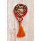 YOGGYS meditační mala - korál a rudraksha ORANGE