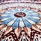 YOGGYS - MANDALA YOGA ROUND MAT - BOHO MANDALA hnědá designová kulatá jógová podložka s pírky